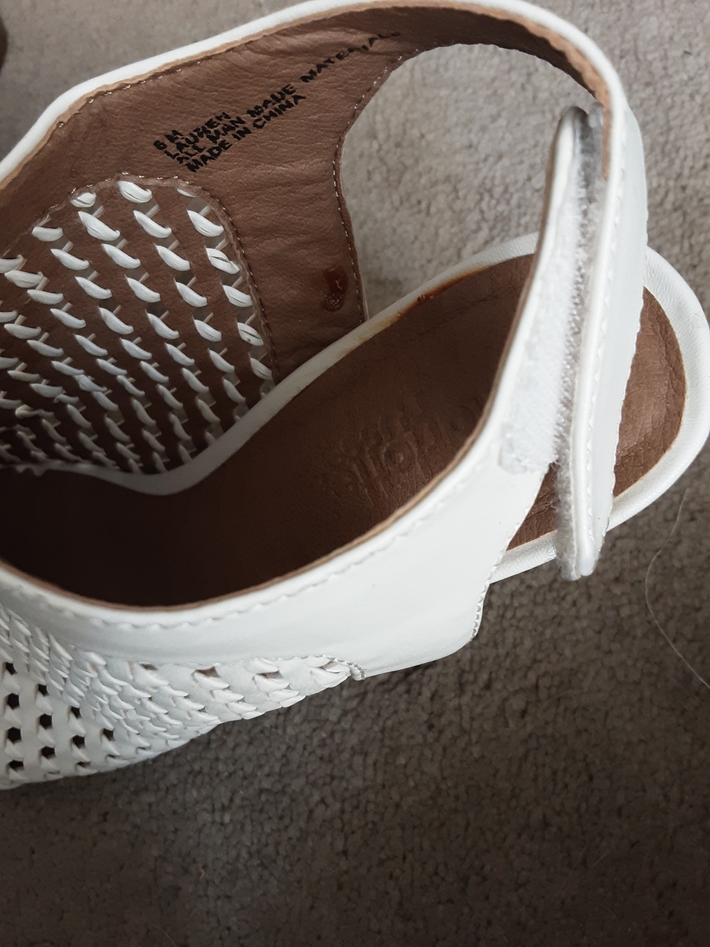 Charlotte Russe White Heel Sandals - Picture 4 of 9